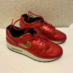 Nike Air Max 1 Gold Sequin kids size 5